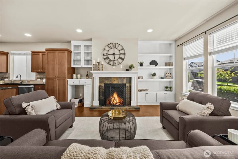 Property photo for 18428 Village Parkway E, Bonney Lake photo 8