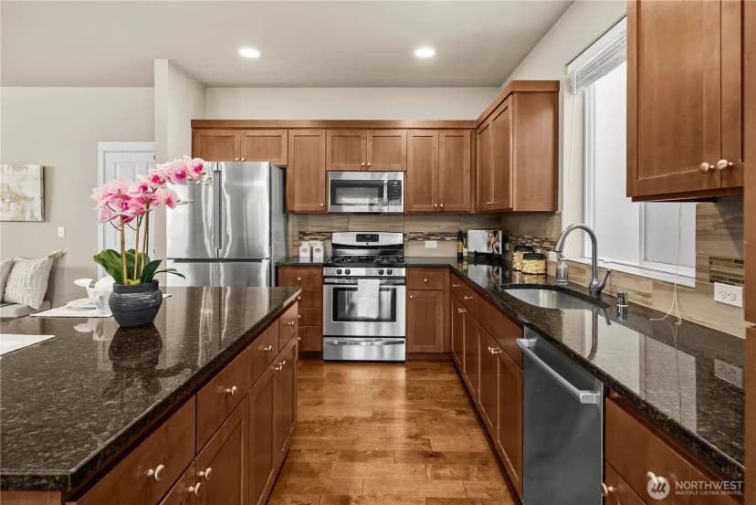 Property photo for 18428 Village Parkway E, Bonney Lake photo 16
