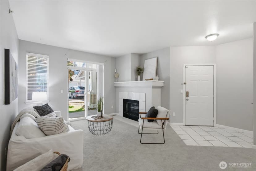 Property photo for 15300 112th Ave Ne #b104, Bothell photo 3