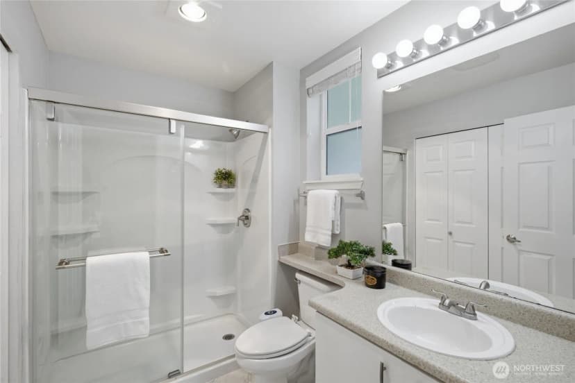 Property photo for 15300 112th Ave Ne #b104, Bothell photo 15