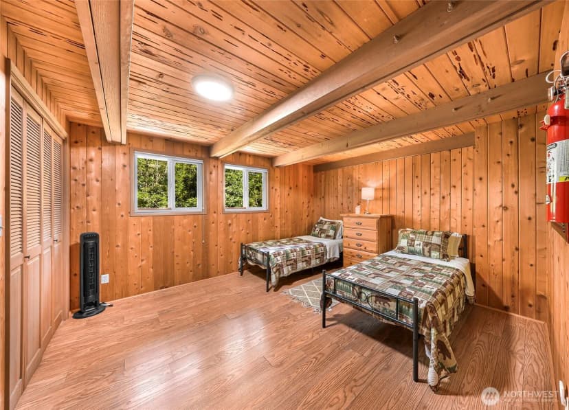 Property photo for 1418 E Blackburn Road, Mount Vernon photo 19