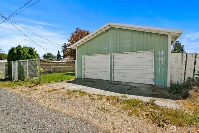 Property photo for 604 N Pacific Street, Ellensburg photo 5