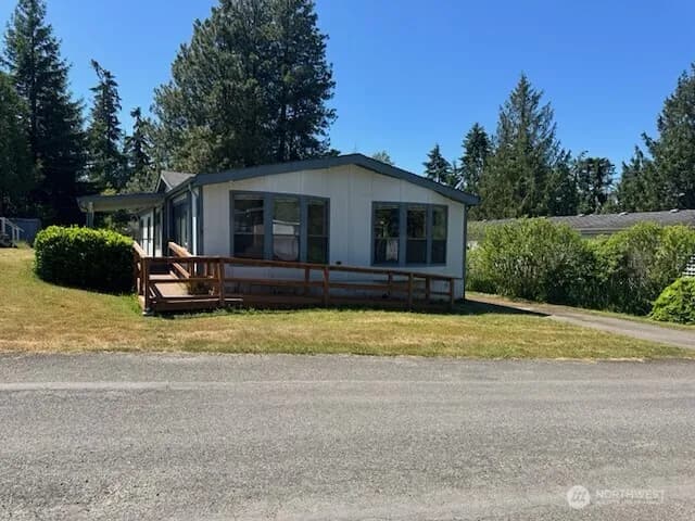 Property photo for 90 Baywood Village Road #44, Sequim photo 35