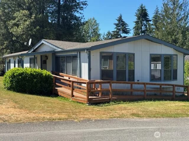 Property photo for 90 Baywood Village Road #44, Sequim photo 36