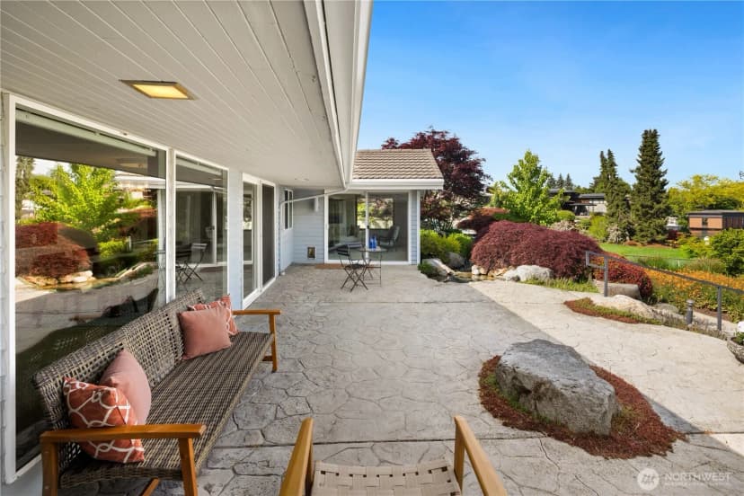 Property photo for 87 Cascade Key, Bellevue photo 11