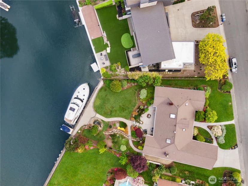 Property photo for 87 Cascade Key, Bellevue