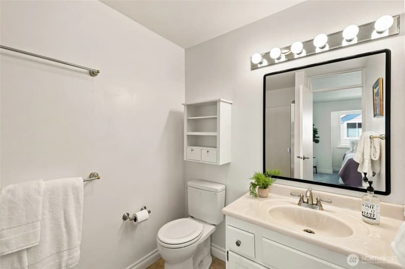Property photo for 21116 80th Avenue W #7, Edmonds photo 21