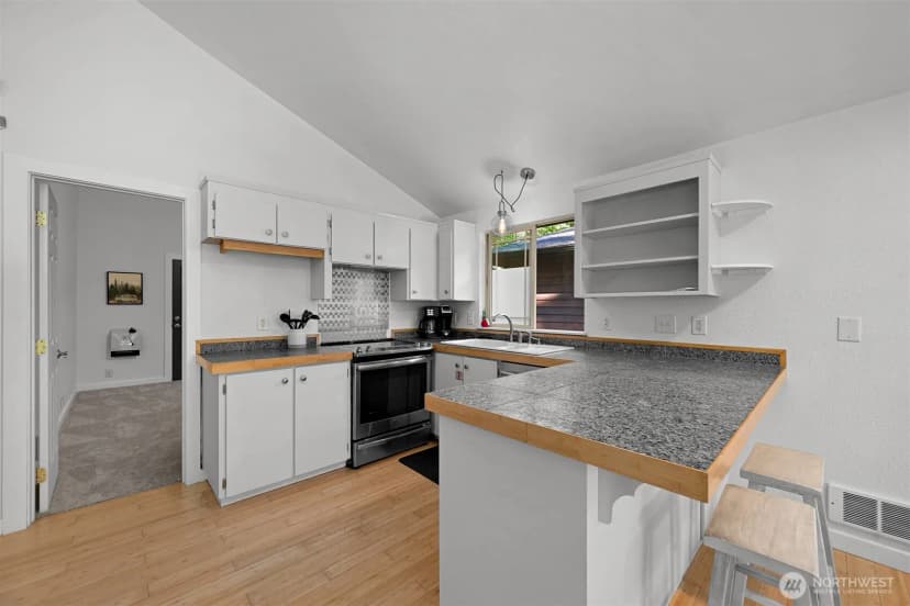 Property photo for 1 Sugarpine Place, Bellingham photo 13