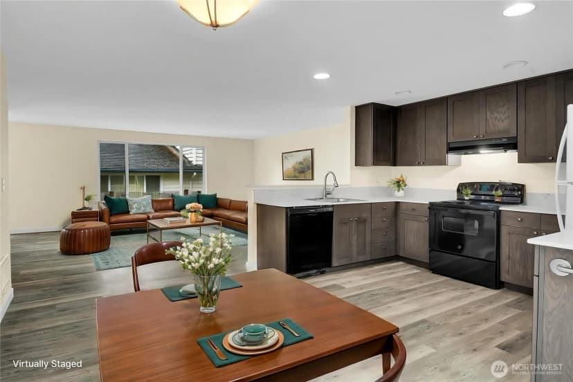 Property photo for 2224 Ne 197th Place, Shoreline photo 18