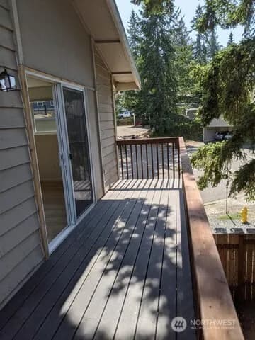 Property photo for 2224 Ne 197th Place, Shoreline photo 29