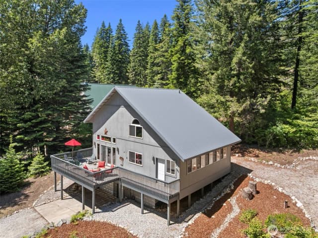 Property photo for 18044 Nason Ridge Road, Leavenworth photo 2