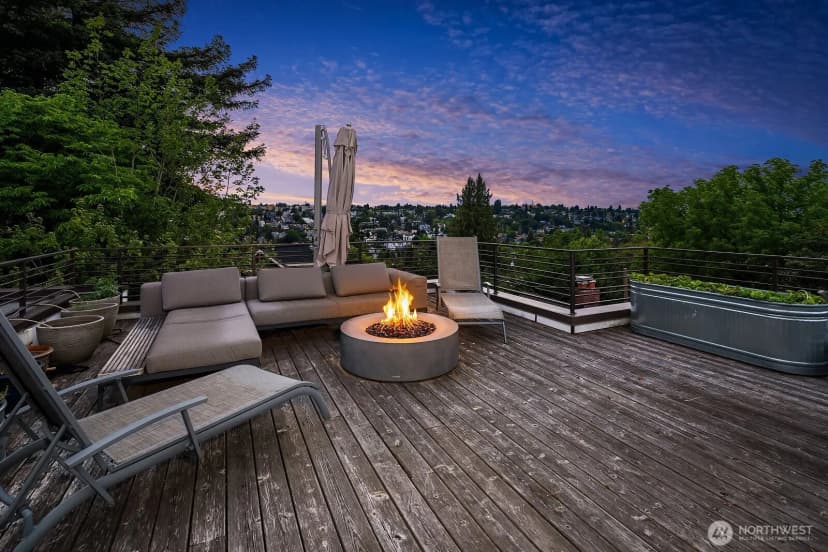 Property photo for 1729 34th Avenue, Seattle photo 26