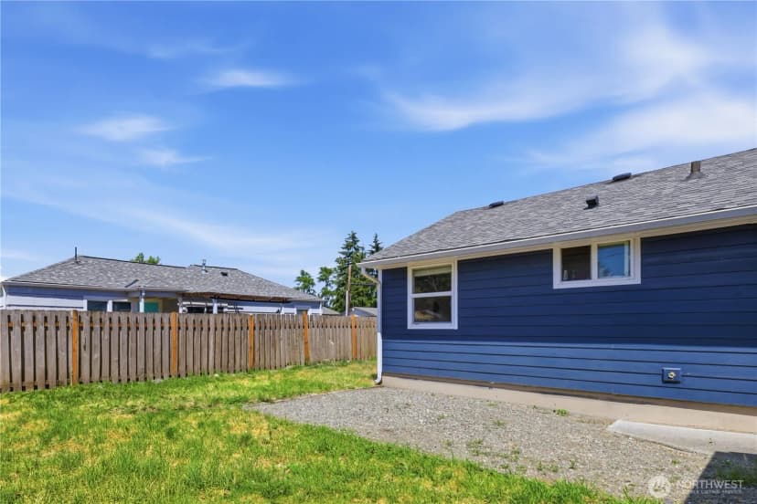 Property photo for 622 6th Street Se, Auburn photo 18