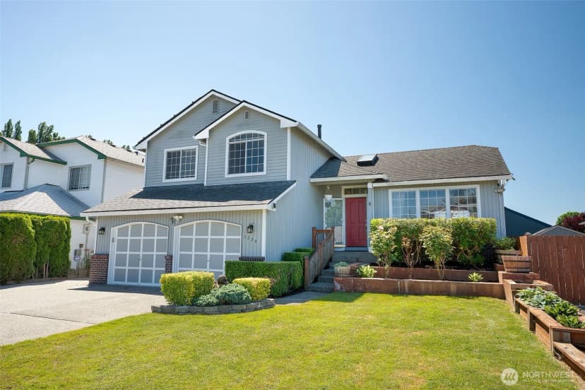 Property photo for 5726 67th Street Ne, Marysville photo 2
