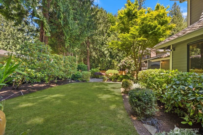 Property photo for 21603 Ne 22nd Court, Sammamish photo 35