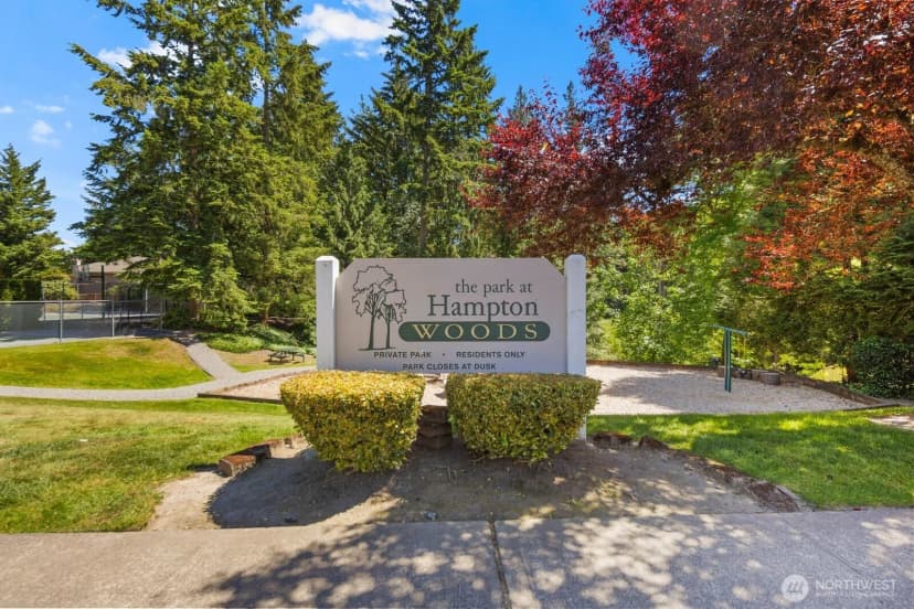 Property photo for 21603 Ne 22nd Court, Sammamish photo 39