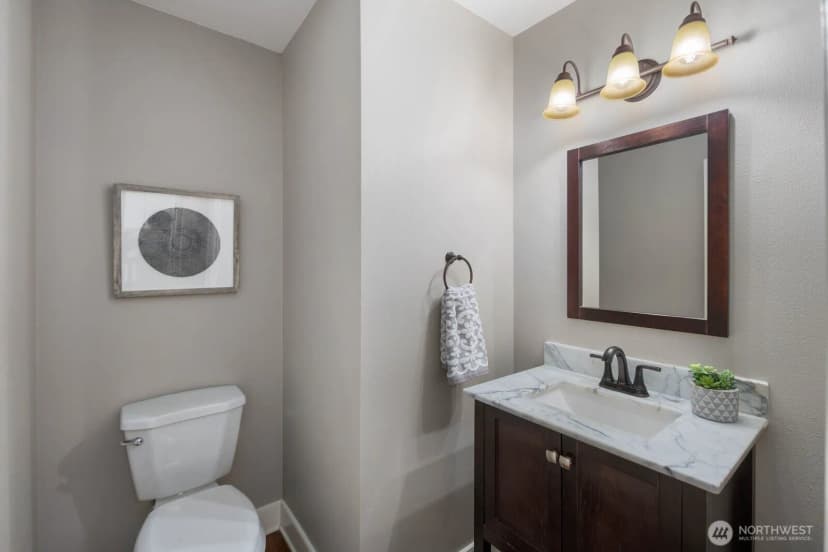 Property photo for 21603 Ne 22nd Court, Sammamish photo 30