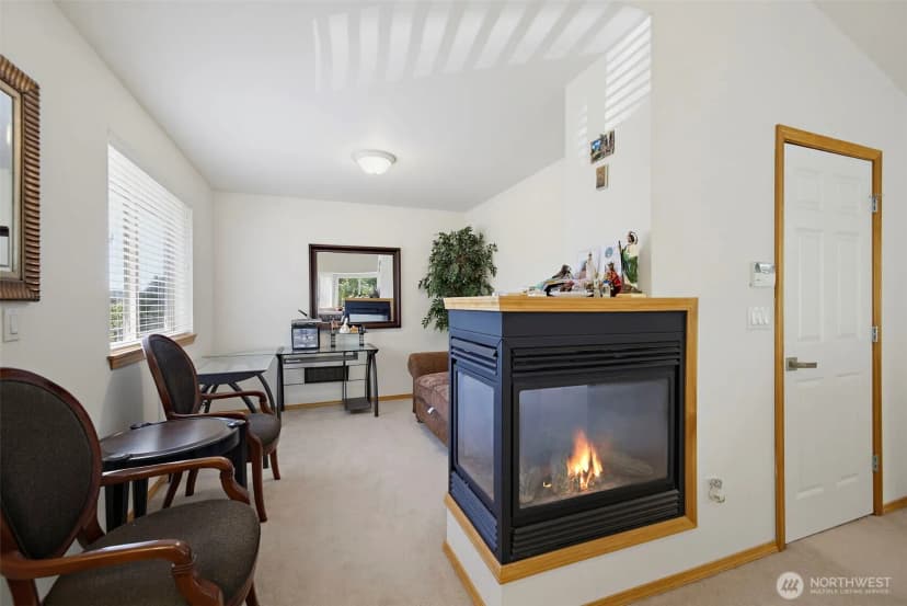 Property photo for 19824 83rd Place Ne, Kenmore photo 26