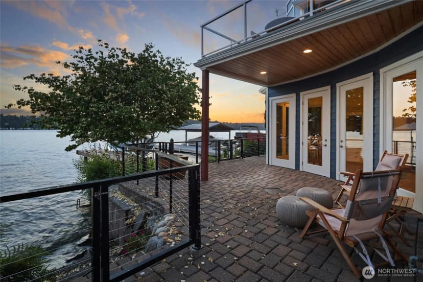 Property photo for 13133 Holmes Point Drive Ne, Kirkland photo 32