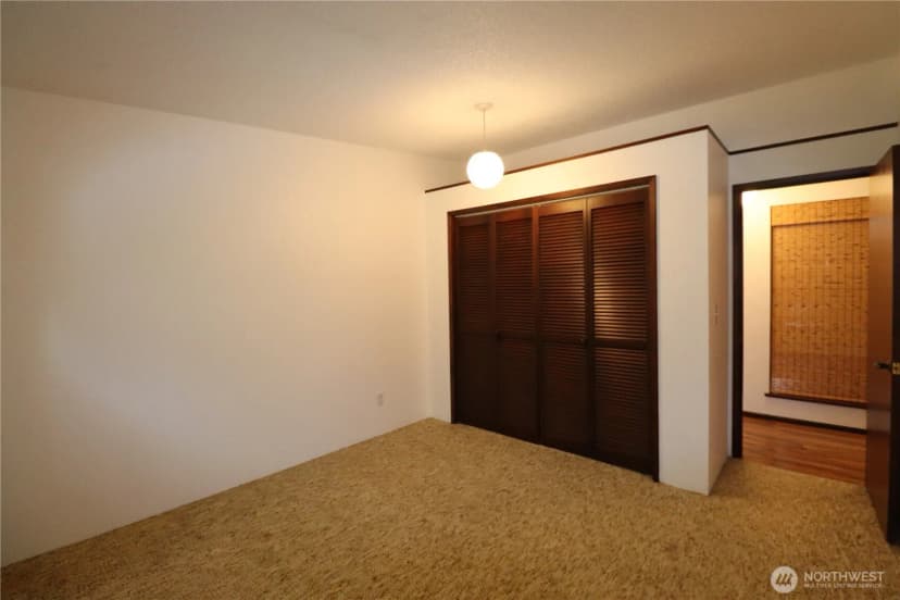 Property photo for 502 Val Vista Drive, Montesano photo 26