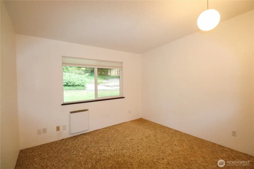 Property photo for 502 Val Vista Drive, Montesano photo 25