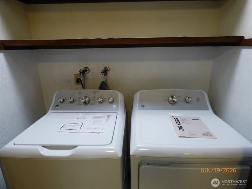 Property photo for 502 Val Vista Drive, Montesano photo 21