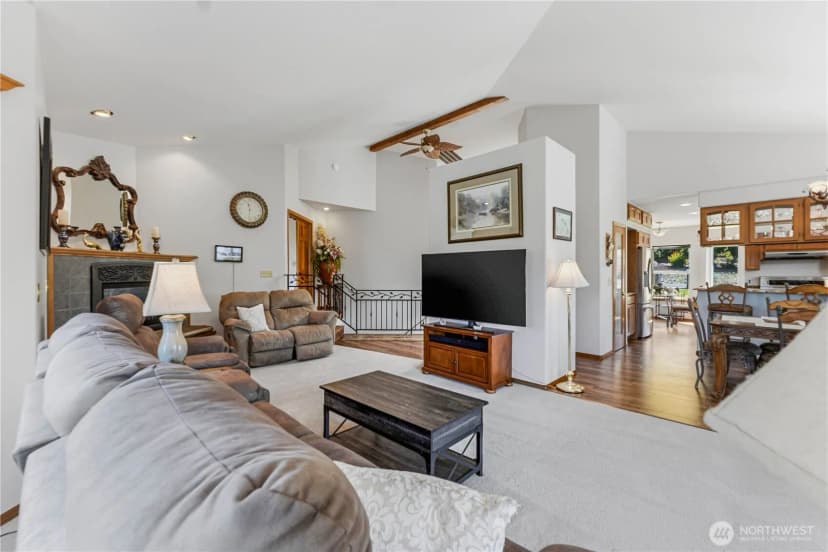 Property photo for 3870 Sunridge Ln, Wenatchee photo 13