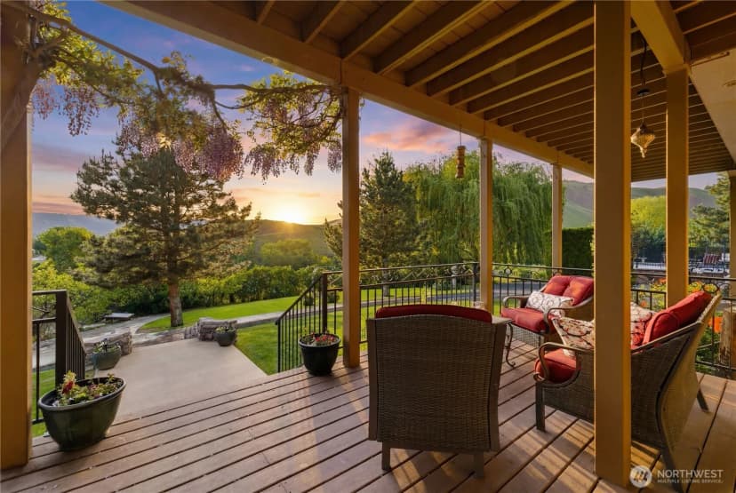 Property photo for 3870 Sunridge Ln, Wenatchee photo 38