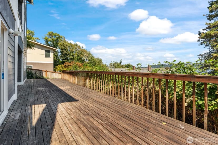 Property photo for 9844 Arrowsmith Avenue S, Seattle photo 9
