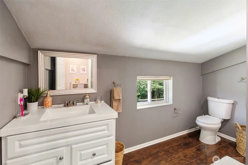 Property photo for 1785 Centralia Alpha Road, Chehalis photo 25