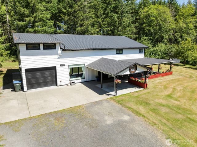 Property photo for 1785 Centralia Alpha Road, Chehalis photo 2