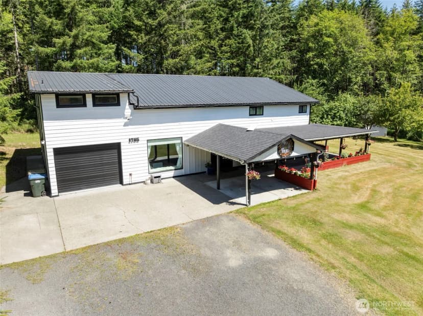 Property photo for 1785 Centralia Alpha Road, Chehalis photo 2