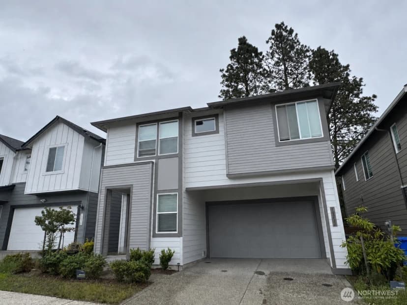 Property photo for 19232 Se 112th Pl Se, Kent