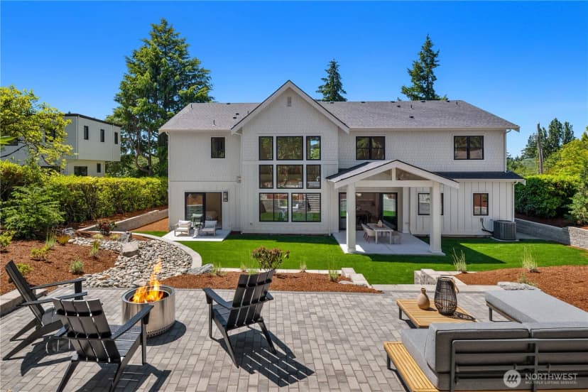 Property photo for 4024 85th Avenue Se, Mercer Island photo 31