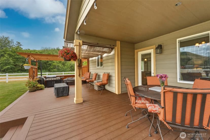 Property photo for 252 S Touchet Road, Dayton photo 7