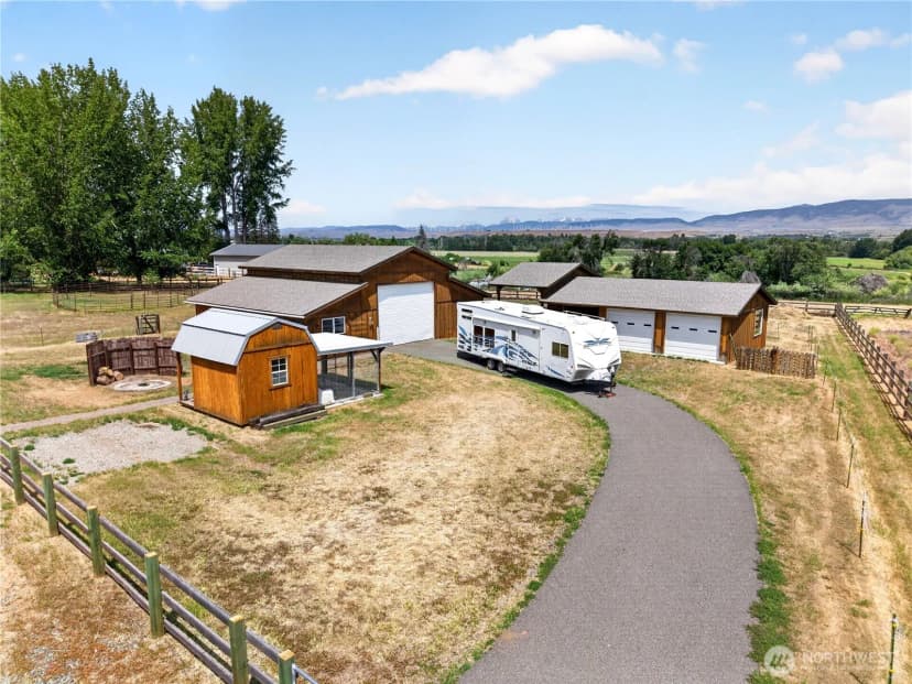 Property photo for 1551 S Thorp Highway, Ellensburg photo 32