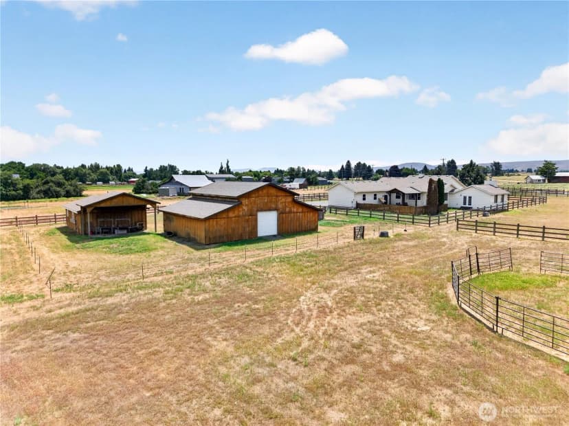 Property photo for 1551 S Thorp Highway, Ellensburg photo 33