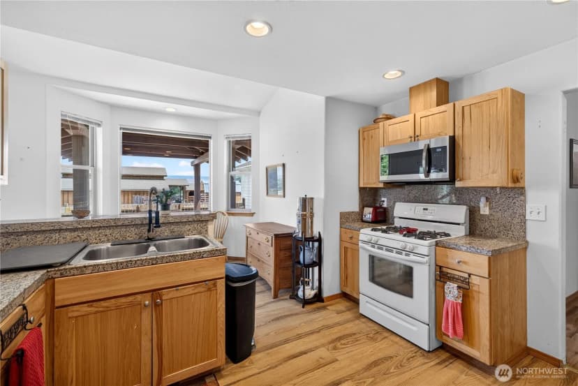 Property photo for 1551 S Thorp Highway, Ellensburg photo 13