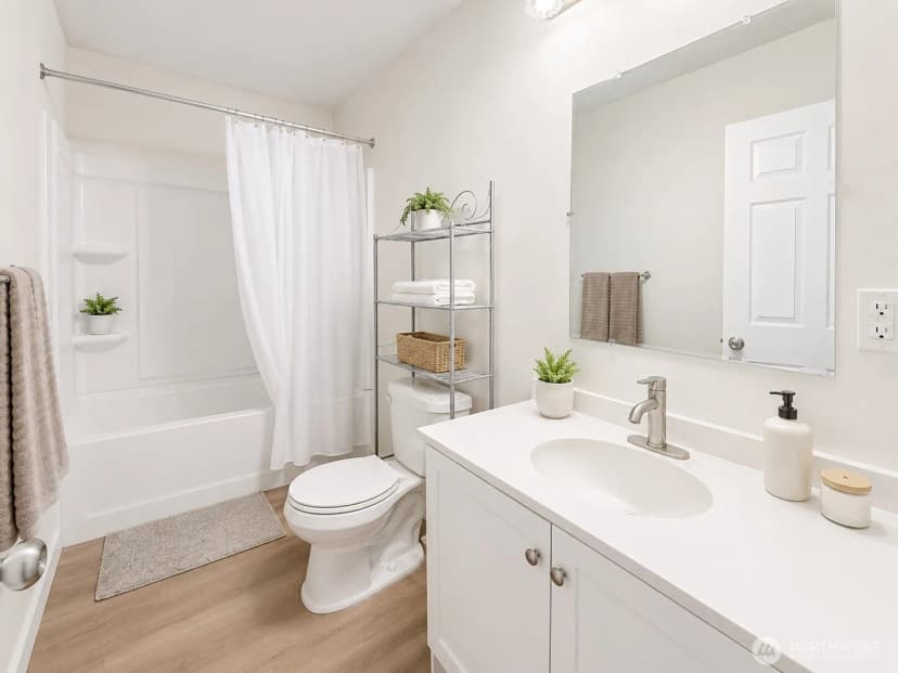 Property photo for 336 S Division Street, Auburn photo 5