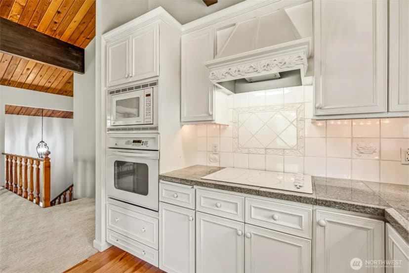 Property photo for 9724 Dye Road, Leavenworth photo 12