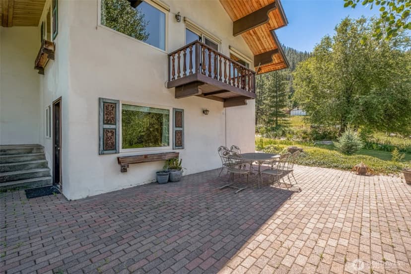 Property photo for 9724 Dye Road, Leavenworth photo 33