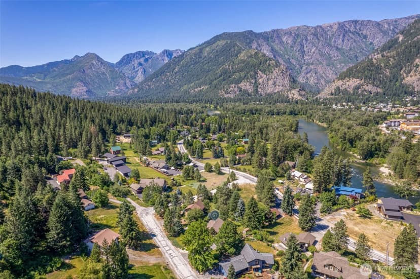 Property photo for 9724 Dye Road, Leavenworth photo 35