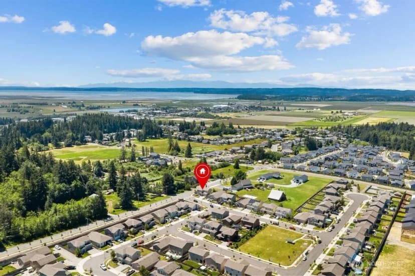 Property photo for 28402 78th Avenue Nw, Stanwood photo 18