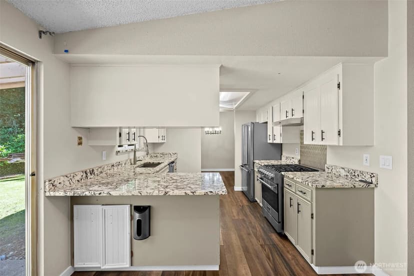 Property photo for 11315 83rd Avenue Sw, Lakewood photo 14