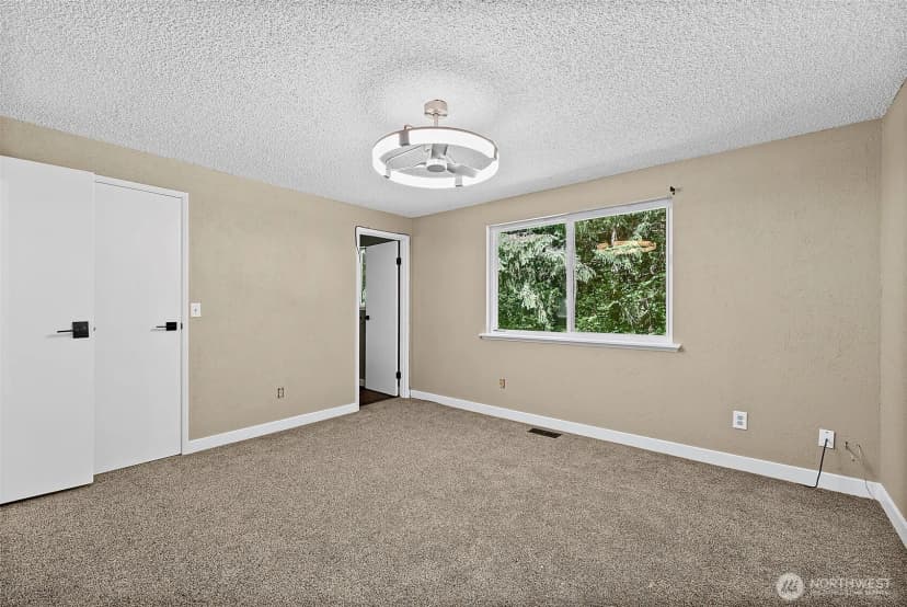 Property photo for 11315 83rd Avenue Sw, Lakewood photo 24