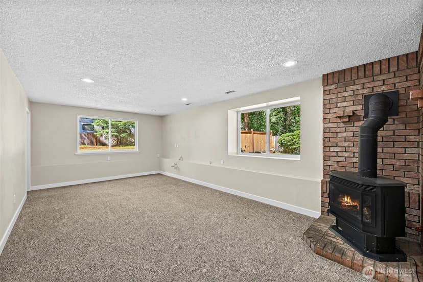 Property photo for 11315 83rd Avenue Sw, Lakewood photo 16