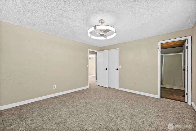 Property photo for 11315 83rd Avenue Sw, Lakewood photo 25