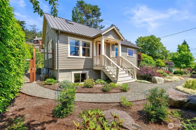 Property photo for 1018 Taft Street, Port Townsend photo 4