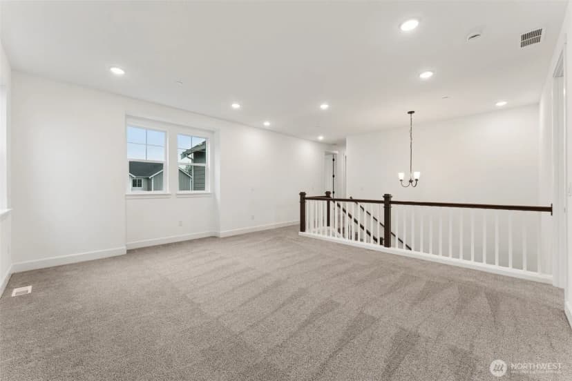 Property photo for 13902 Uplands Place E #66, Puyallup photo 7