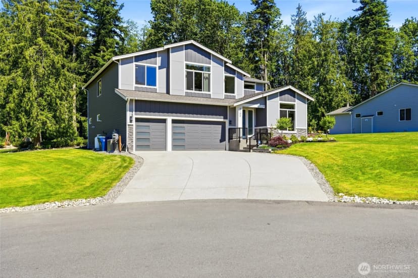Property photo for 9103 196th Place Nw, Stanwood photo 2
